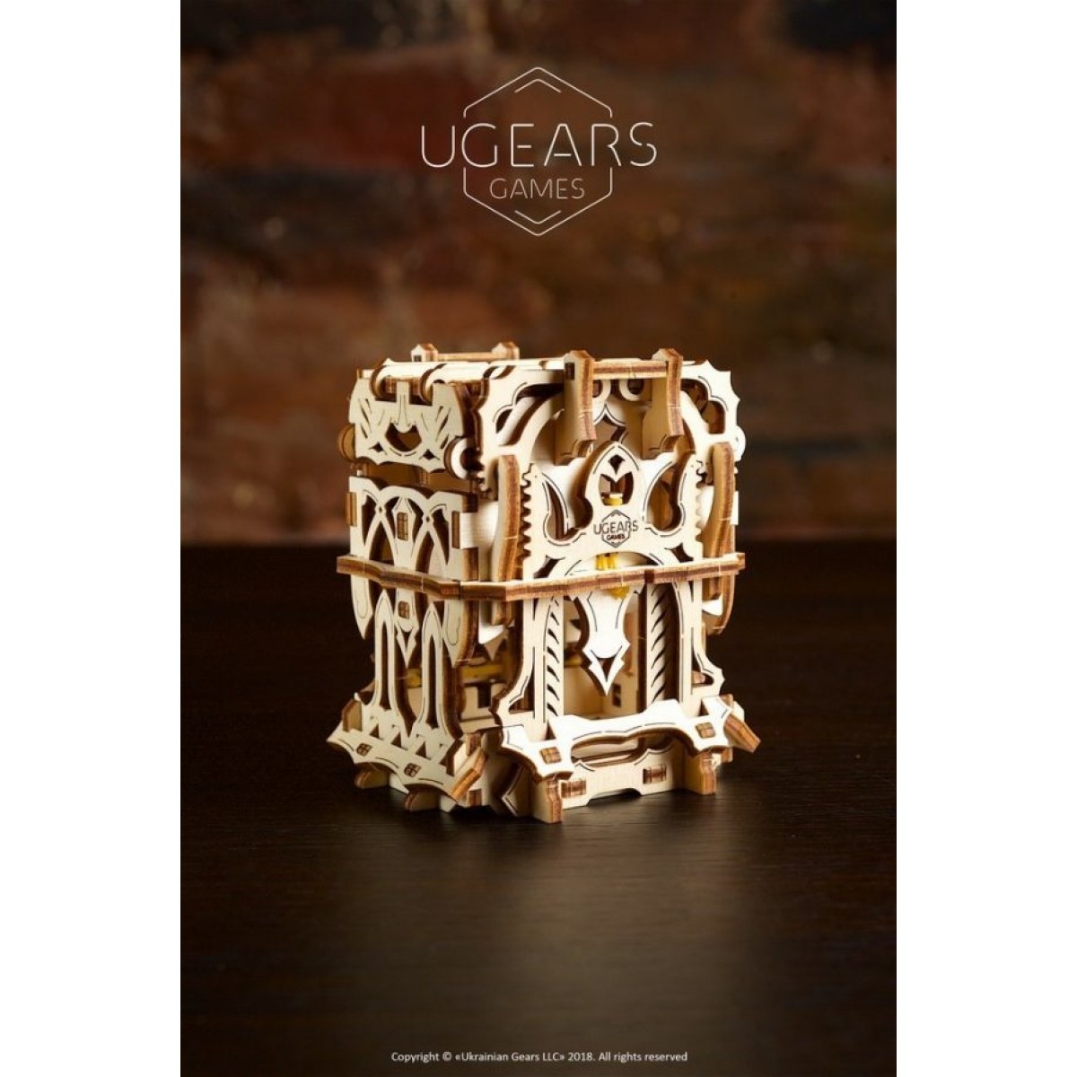 Ugears Μηχανικό 3D Παζλ - Κουτί για Τράπουλα - 9.4 x 8.4 x 11.2 cm